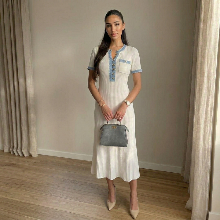 Amelia – Elegant Knit Maxi Dress