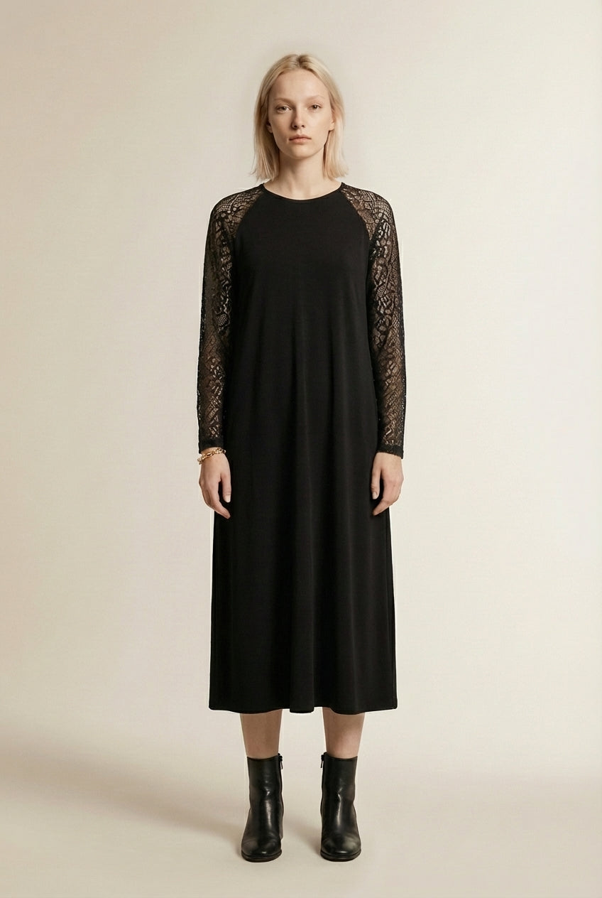 Elegant lace dress with a refined V-neckline