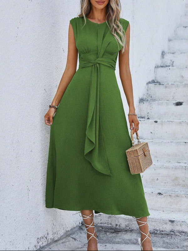 Amelia – Elegant Sleeveless Dress with Adjustable Belt